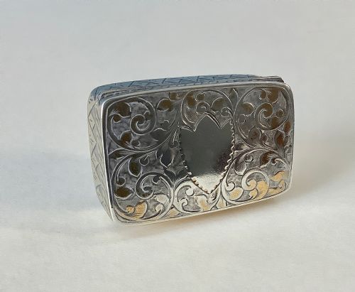 ANTIQUE VICTORIAN GILDED SILVER SNUFF BOX - ADDITIONAL PHOTO 6