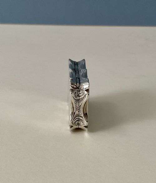 ANTIQUE SILVER CASTLE TOP VINAIGRETTE - ADDITIONAL PHOTO 5
