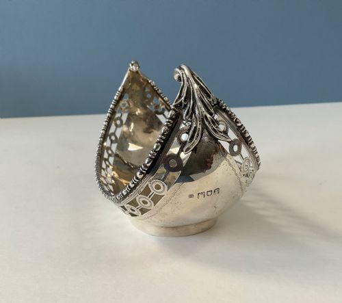 ANTIQUE NOVELTY SOLID SILVER SWEET DISH - ADDITIONAL PHOTO 5