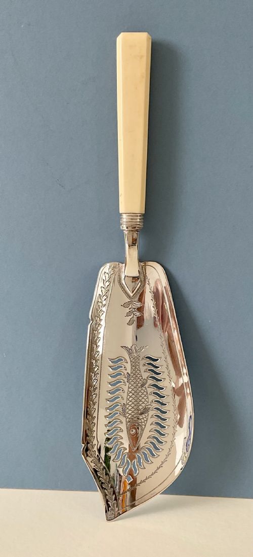 Antique Georgian Silver Fish Slice