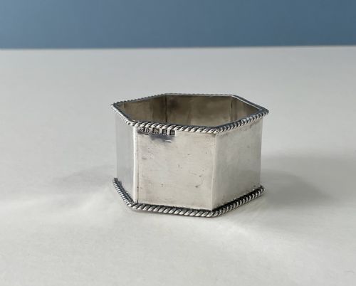 ANTIQUE SILVER ARTS CRAFTS NAPKIN RING SYBIL DUNLOP - ADDITIONAL PHOTO 4