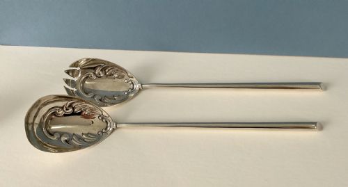 PAIR OF ANTIQUE SILVER SALAD SERVERS - ADDITIONAL PHOTO 1