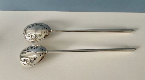 PAIR OF ANTIQUE SILVER SALAD SERVERS - ADDITIONAL PHOTO 3