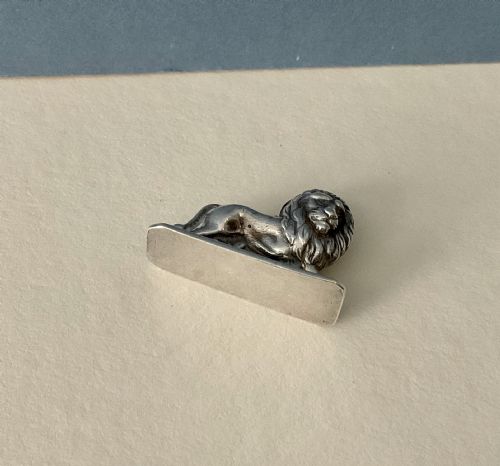 MINIATURE ANTIQUE SILVER PIN CUSHION LION - ADDITIONAL PHOTO 3