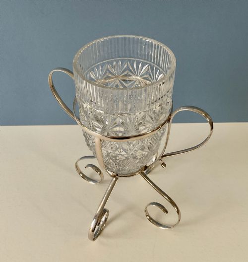 ANTIQUE SILVER PLATED CENTRE PIECE - ADDITIONAL PHOTO 4