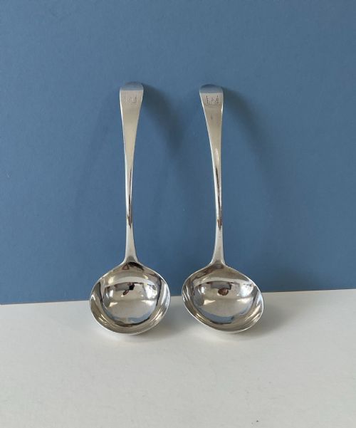 PAIR OF GEORGIAN ANTIQUE SILVER LADLES BATEMAN - ADDITIONAL PHOTO 4