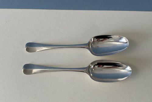 PAIR OF GEORGE I ANTIQUE SILVER SPOONS - ADDITIONAL PHOTO 1
