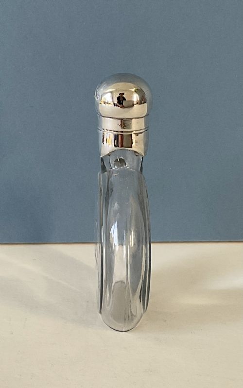 ANTIQUE SILVERCAPPED TRAVELLING MEDICINE BOTTLE - ADDITIONAL PHOTO 3