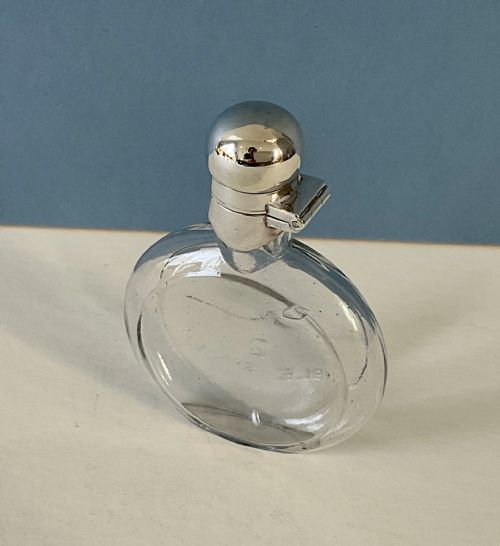 ANTIQUE SILVERCAPPED TRAVELLING MEDICINE BOTTLE - ADDITIONAL PHOTO 4