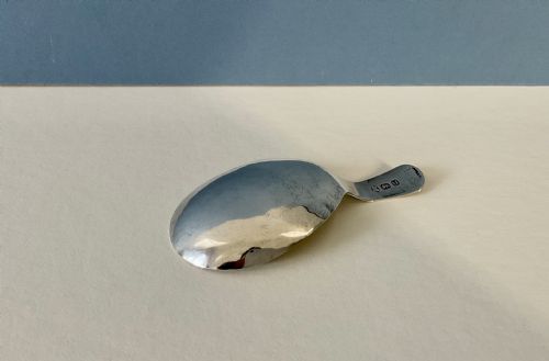 ANTIQUE SILVER GEORGIAN CADDY SPOON - ADDITIONAL PHOTO 1