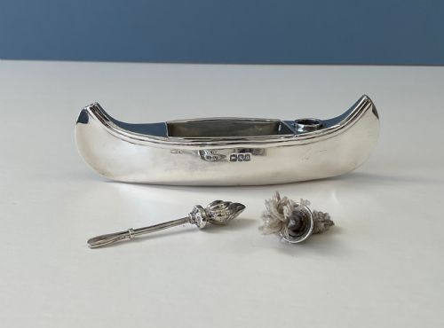 ANTIQUE SILVER NOVELTY TABLE LIGHTER CANOE - ADDITIONAL PHOTO 3