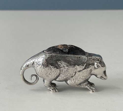 ANTIQUE SILVER PIN CUSHION POSSUM - ADDITIONAL PHOTO 3