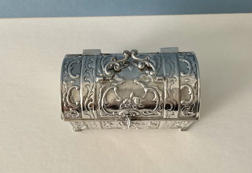 ANTIQUE SILVER MARRIAGE CASKET - ADDITIONAL PHOTO 5