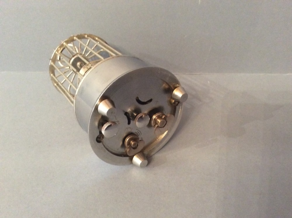 Bird Cage Clock View V