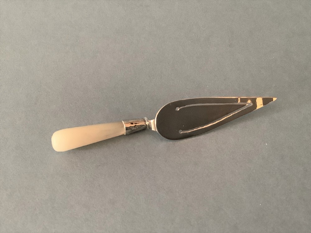 Antique Solid Silver Trowel Book Mark 1912 View III