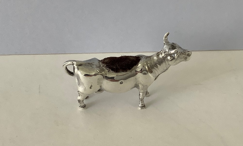 Antique Silver Novelty Pin Cushion - Cow View II