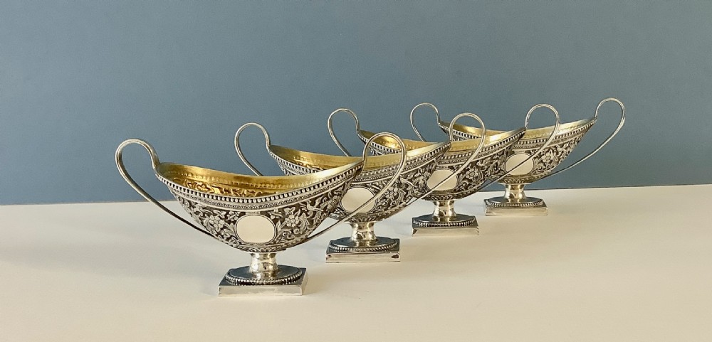 Set of Four Antique Solid Silver Pedestal Salts 1878 View IX