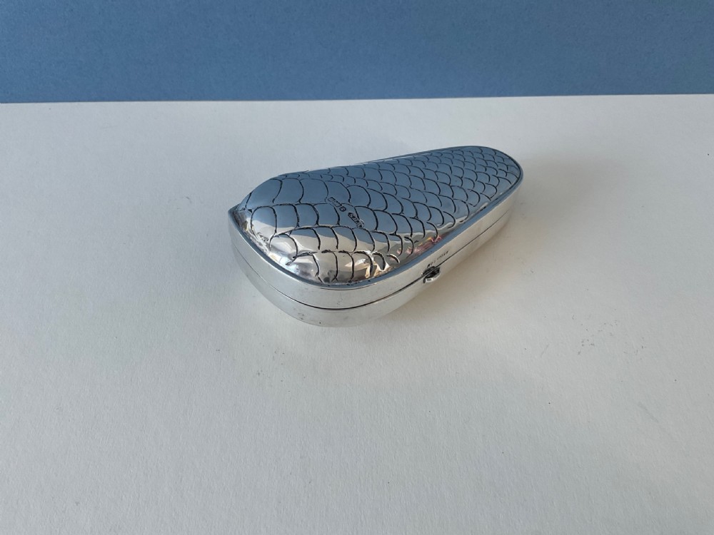 Antique Edwardian Solid Silver Pipe Case View VI