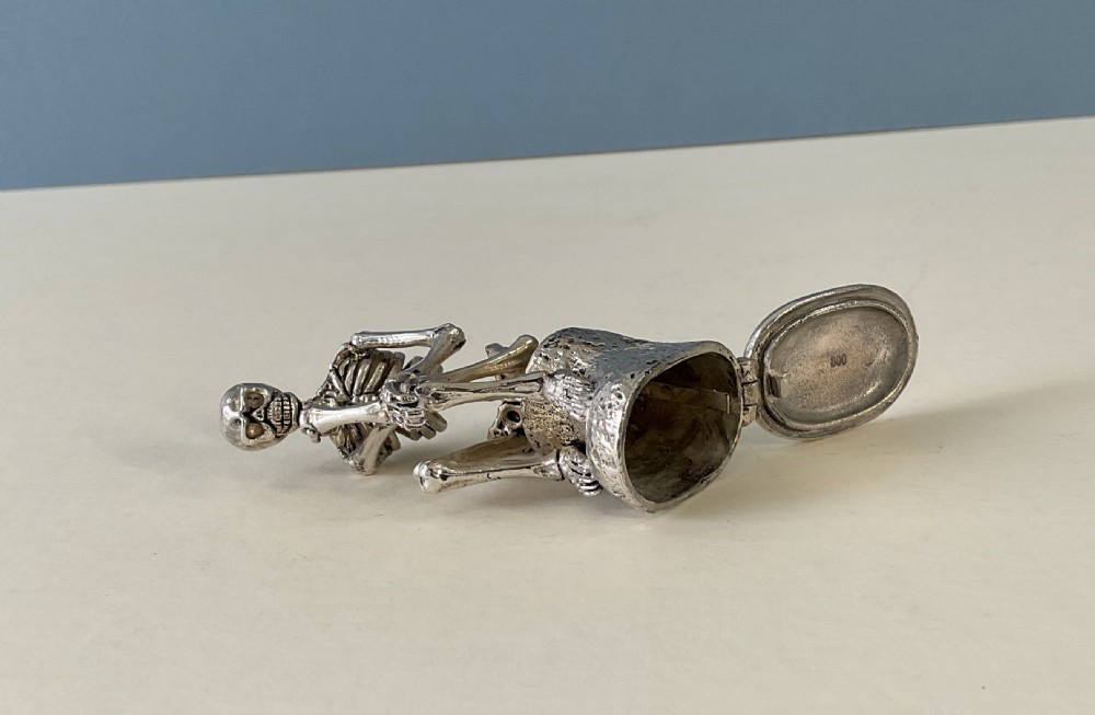 Antique Silver Memento Mori Skeleton Vesta View VI