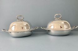 PAIR OF PAUL STORR GEORGIAN SILVER ENTREE DISHES 1792