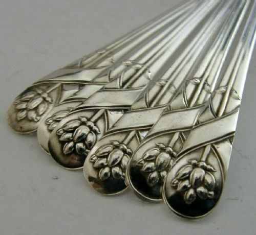 fig 1. SIX BEAUTIFUL ENGLISH SOLID STERLING SILVER ARTS & CRAFTS SPOONS CASED 1917 ANTIQUE