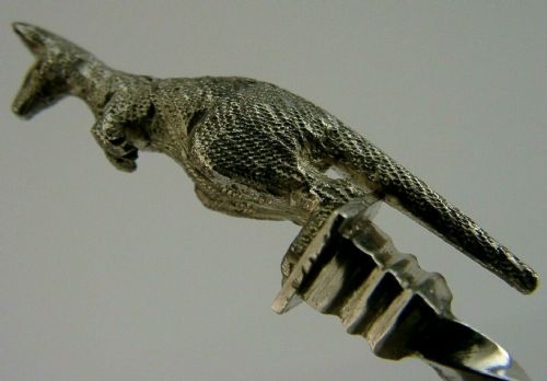 fig 1. SUPER AUSTRALIAN DRUMMOND SOLID STERLING SILVER KANGAROO SPOON c1900 ANTIQUE 20g