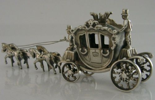 fig 1. RARE DUTCH SOLID SILVER LARGE MINIATURE HORSES & CARRIAGE c1950's 5 inch 67g