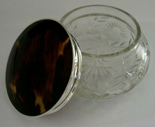fig 1. SUPERB ENGLISH SOLID STERLING SILVER LARGE POT BOX 1934 ANTIQUE 238g