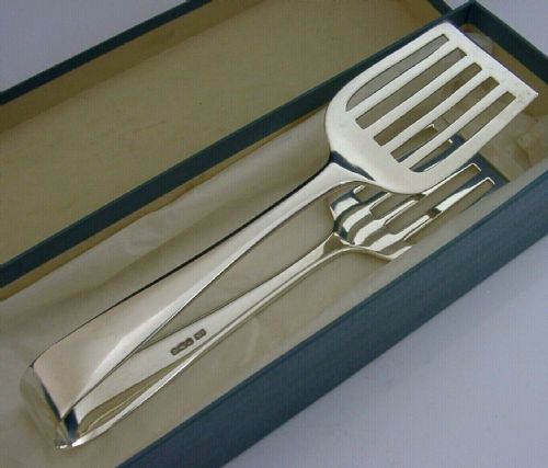 Boxed Engish Solid Sterling Silver Sandwich Serving Tongs 1934 Antique 164g