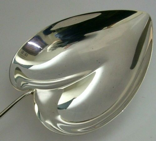 Mid Century Modern Beautiful Finnish Solid Silver Leaf Dish 1959 Finland 56g