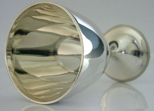 Nice Quality English Sterling Silver Goblet Chalice 1946 78g