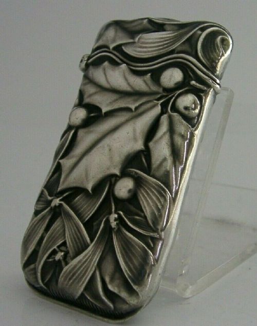 Rare American Christmas Sterling Silver Holly Mistletoe Vesta Case C1910 Nouveau