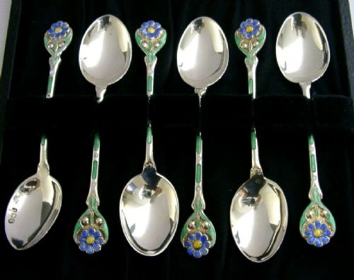 Six Stunning English Solid Sterling Silver Enamel Flower Spoons 1940 Cased