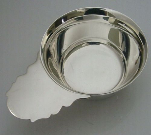 Unusual Irish Solid Sterling Silver Cup Porringer Bowl Dublin 1968 Heavy 148g
