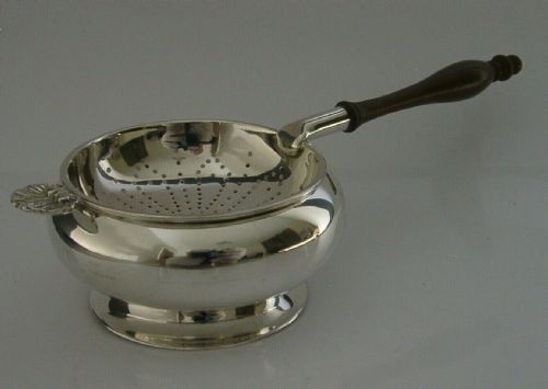 Superb English Sterling Silver Tea Strainer & Drip Bowl Stand London 1959 100g