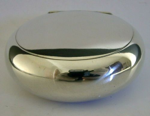 Mint English Solid Sterling Silver Tobacco Snuff Box 1928 Antique 94g Stunning