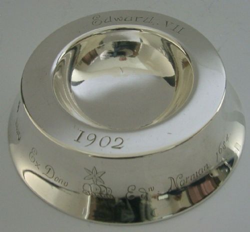 Worshipful Company of Innkeepers Sterling Silver Trencher Salt 1901 126g Rare