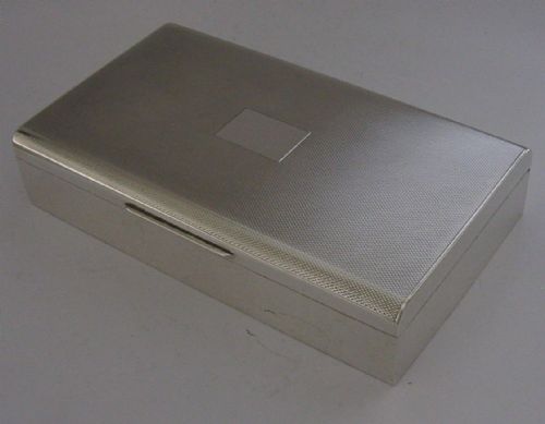 Superb English Sterling Silver Table Cigarette Cigar Box 1960 Engine Turned 336g
