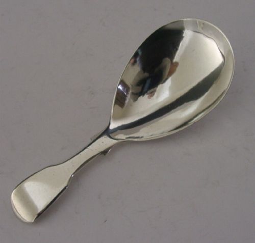 Early Victorian Solid Sterling Silver Caddy Spoon 1850 Fiddle Patten Mint