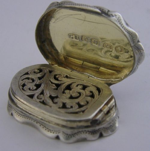 Pretty Victorian English Solid Sterling Silver Vinaigrette Box 1872 Antique