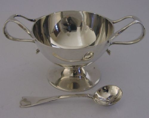 Good Size Art Nouveau Sterling Silver Salt Cellar & Spoon 1907 60g