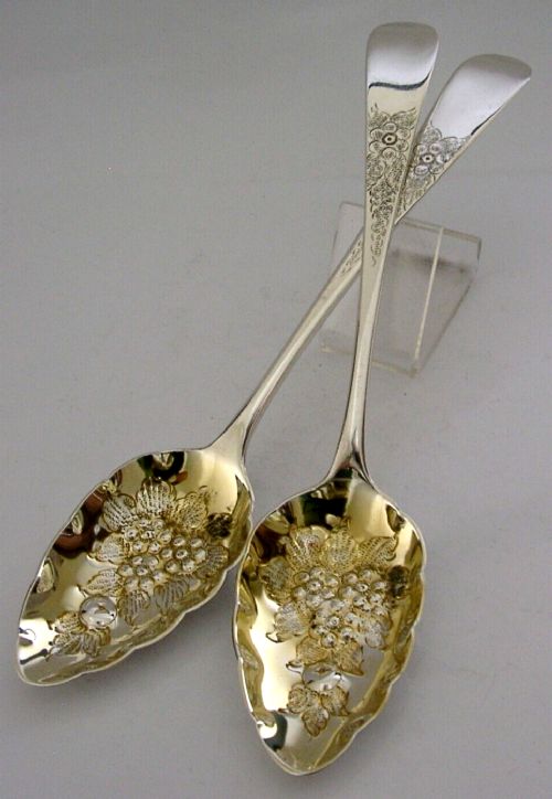 Pair of Scottish Georgian Sterling Silver Berry Serving Spoons 1802 Antique 116g