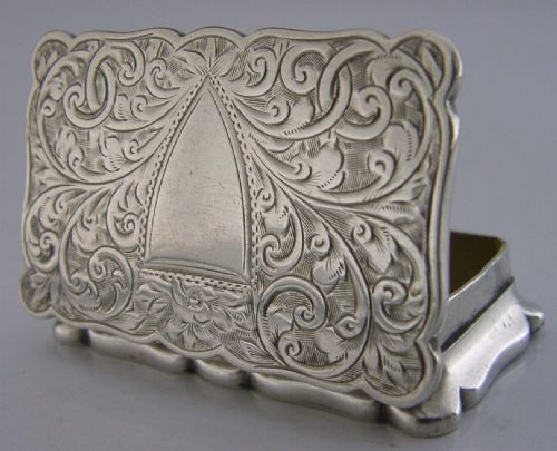Quality English Solid Sterling Silver Snuff Box 1919 Antique