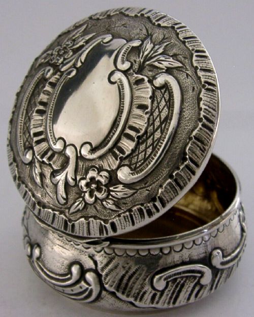 BEAUTIFUL FRENCH SOLID SILVER SNUFF TRINKET TABLE BOX c1900 ANTIQUE