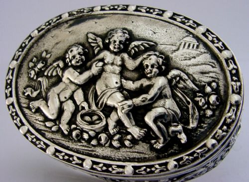 Wonderful Large 124g German Solid Silver Table Box C1900 Antique Cherubs