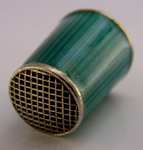 NORWEGIAN STERLING SILVER GREEN ENAMEL SEWING THIMBLE c1940 DAVID ANDERSEN