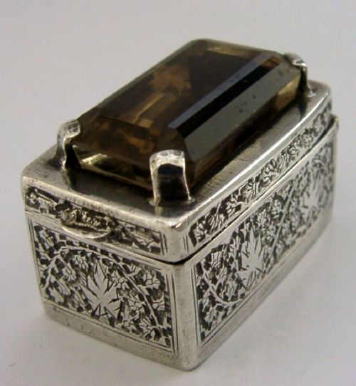STUNNING INDIAN SOLID SILVER SMOKY QUARTZ BOX c1940 ANTIQUE 37g