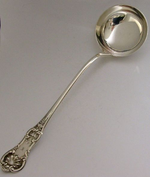 HUGE 284g SCOTTISH STERLING SILVER QUEENS SERVING SOUP STEW LADLE 1862 ANTIQUE