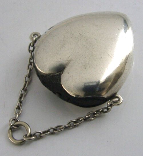 RARE STERLING SILVER SAMPSON MORDAN LOVE HEART PIN CUSHION SEWING NEEDLEWORK