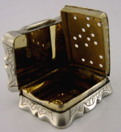 Pretty English Antique Solid Sterling Silver Vinaigrette Box 1855 Victorian